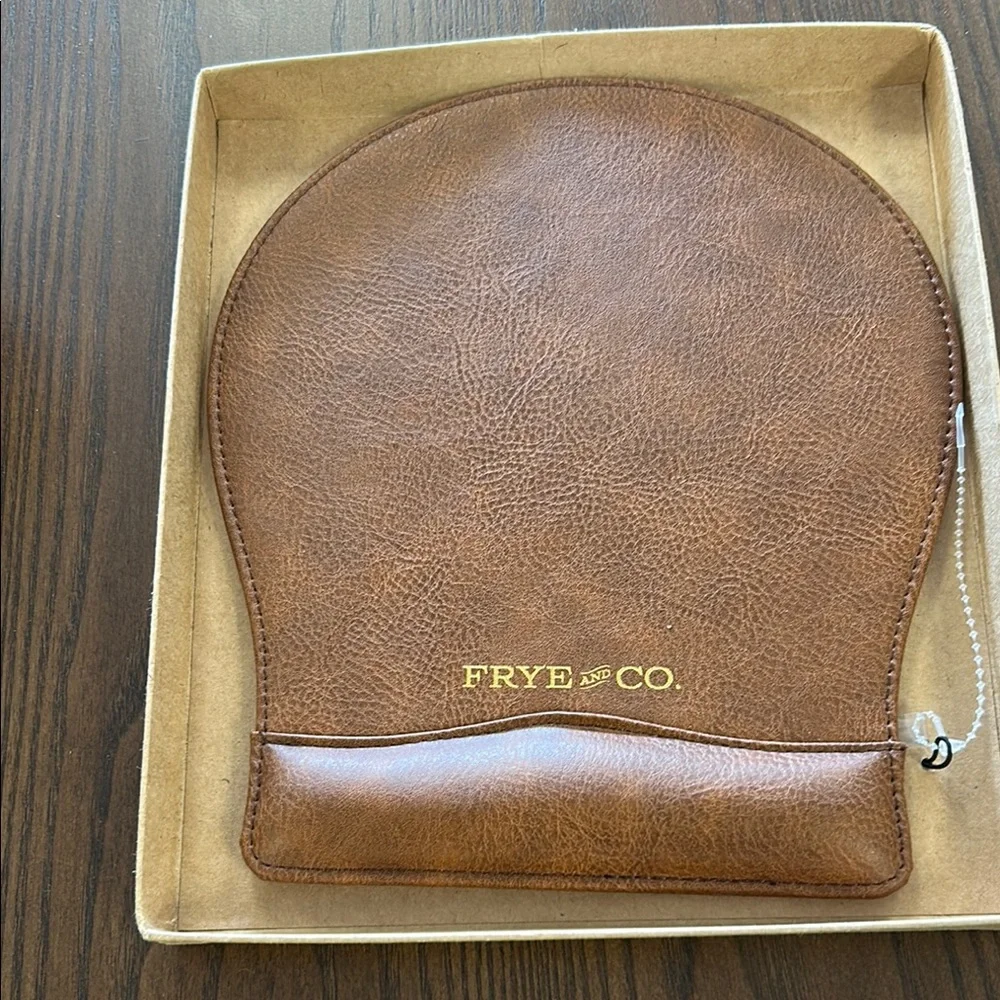 FRYE AND CO Brown Wireless Mouse